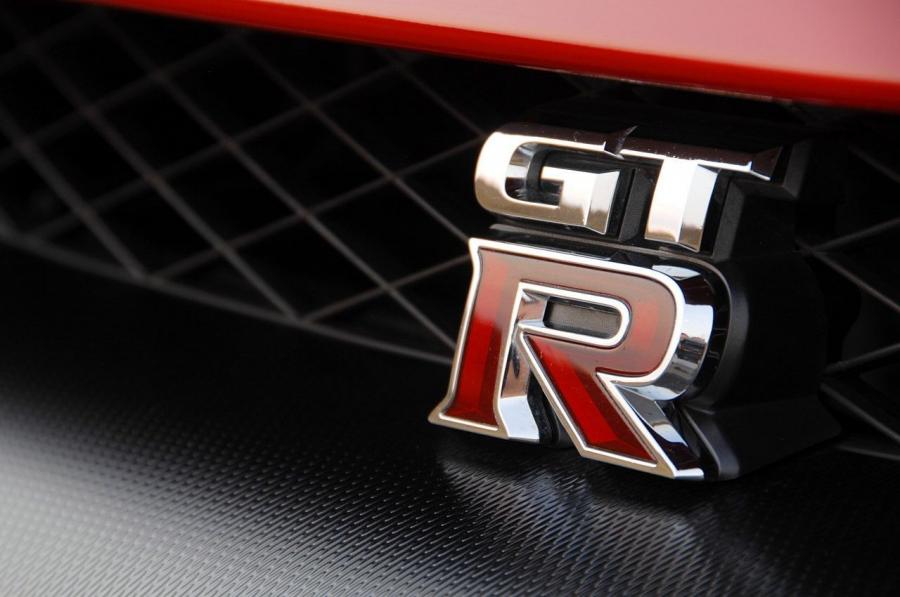  Nissan GT-R 2007 года  (фото 225 из 480)